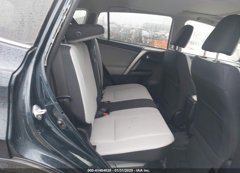 2017 TOYOTA RAV4 HYBRID XLE VIN: JTMRJREV8HD116614