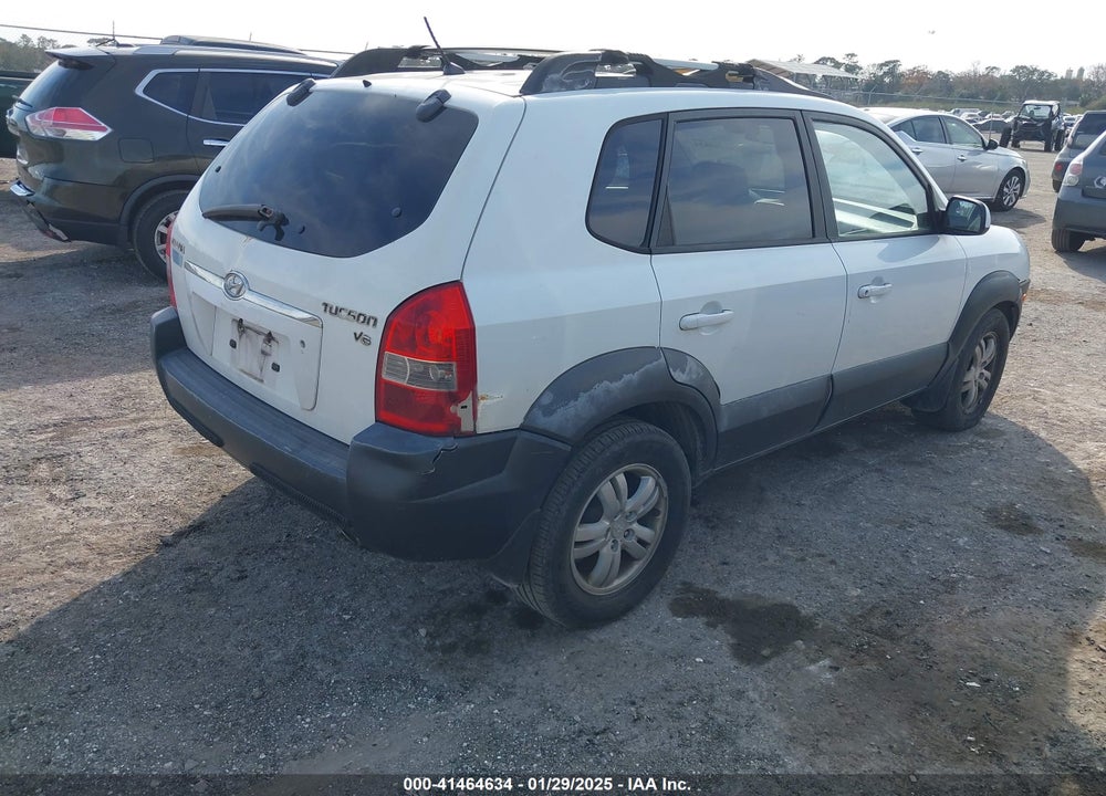 2007 HYUNDAI TUCSON LIMITED/SE VIN: KM8JN12D07U638470