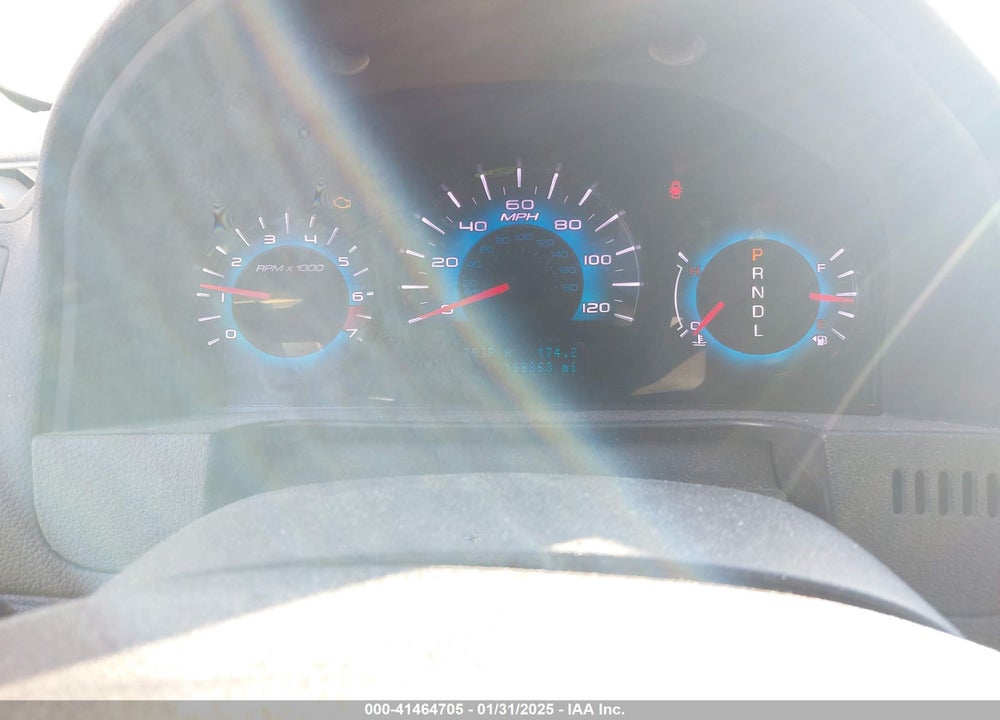 2011 FORD FUSION VIN: 3FAHP0HA7BR178699