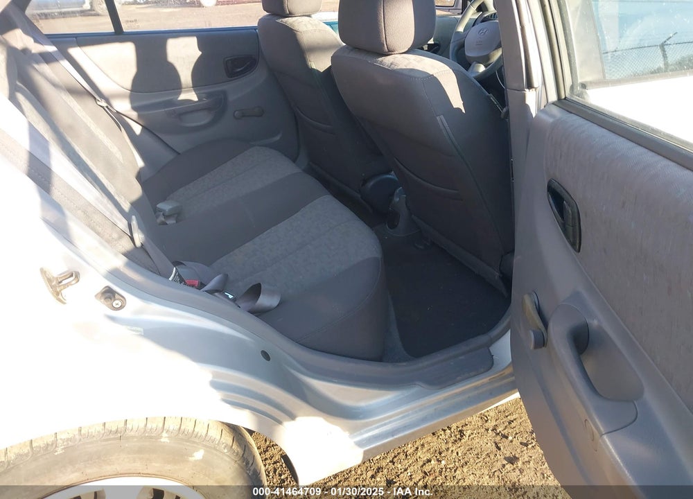 2004 HYUNDAI ACCENT GL VIN: KMHCG45C24U551950