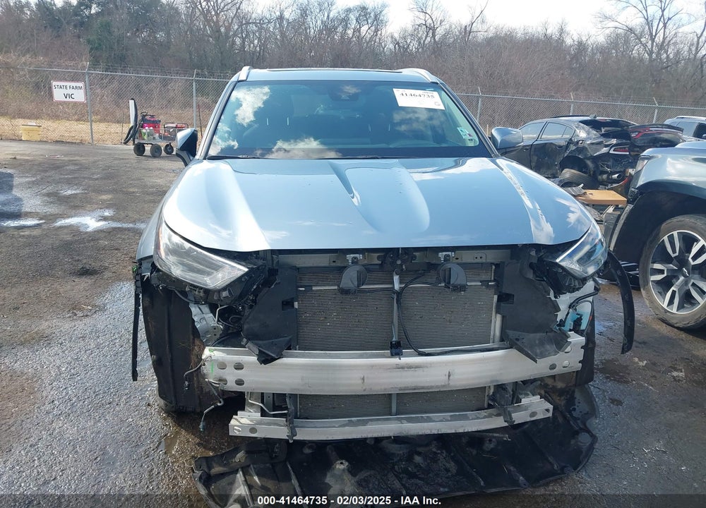 2023 TOYOTA HIGHLANDER XLE VIN: 5TDKDRAH4PS028204