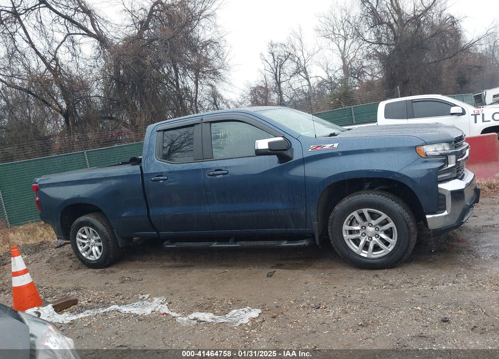 2019 CHEVROLET SILVERADO 1500 LT VIN: 1GCRYDED0KZ267348