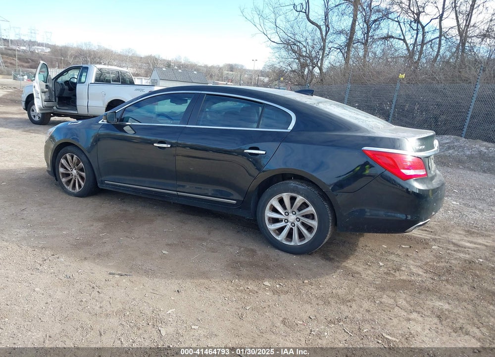 2016 BUICK LACROSSE VIN: 1G4GB5G37GF204559