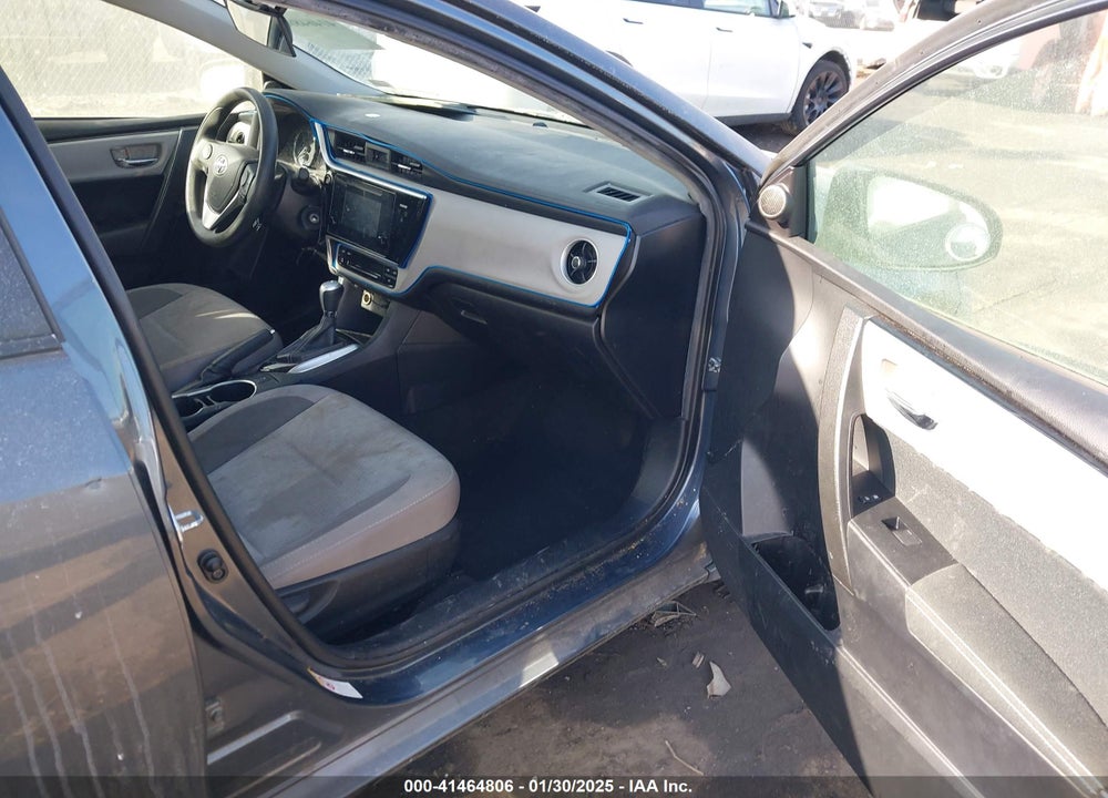 2017 TOYOTA COROLLA LE VIN: 2T1BURHE0HC943279