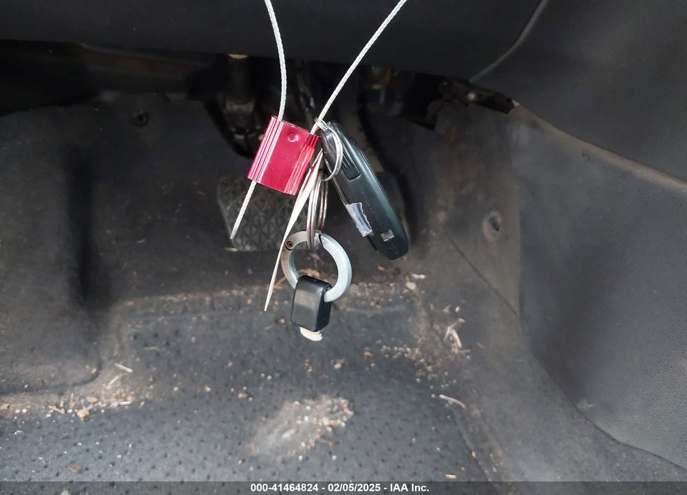 2011 FORD FIESTA VIN: 3FADP4FJ2BM114026