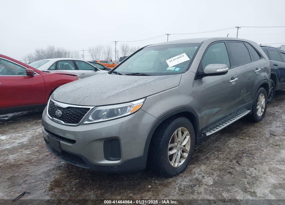 2015 KIA SORENTO VIN: 5XYKT3A60FG579188