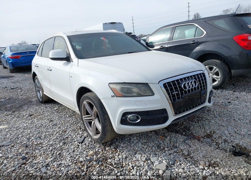 2010 AUDI Q5 3.2 PREMIUM VIN: WA1MKAFP6AA108439