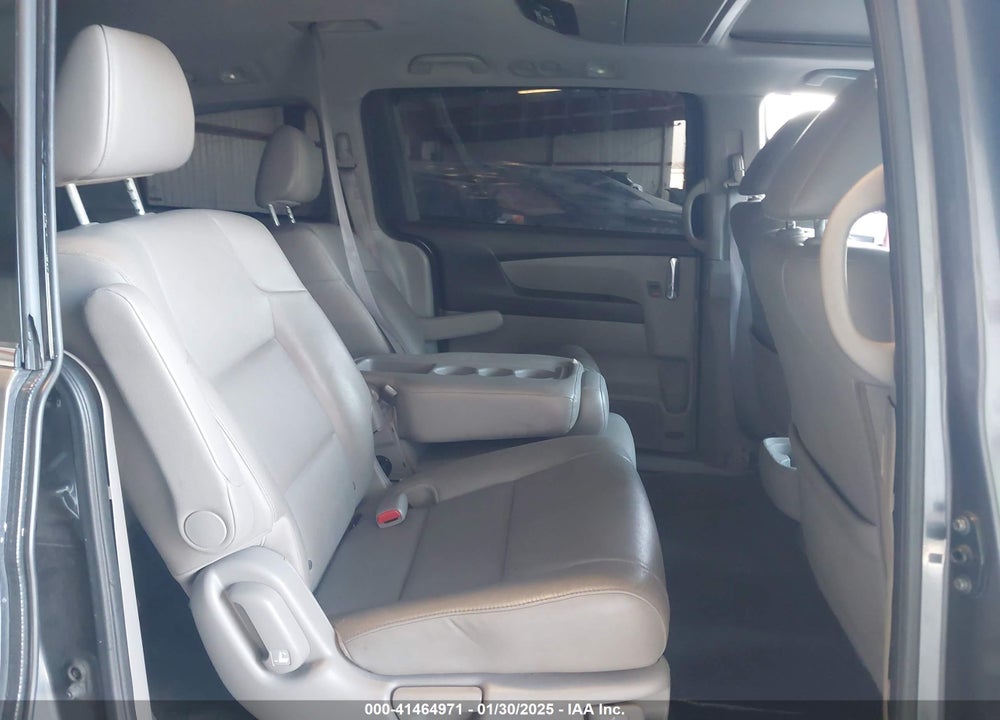 2016 HONDA ODYSSEY TOURING/TOURING ELITE VIN: 5FNRL5H92GB080945
