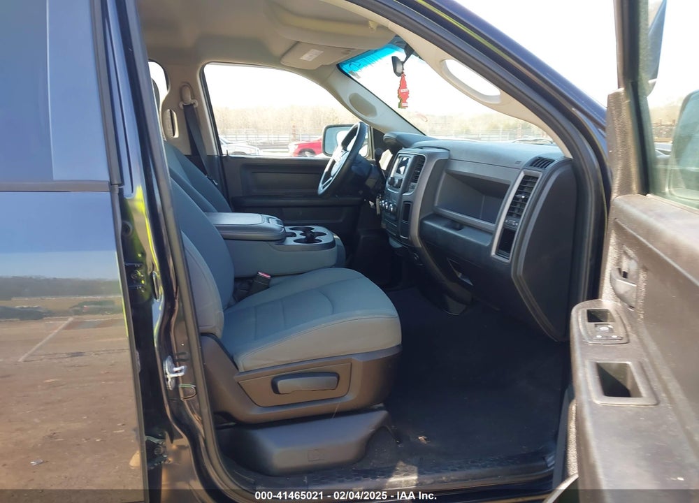 2013 RAM 1500 VIN: 1C6RR7FT3DS631463