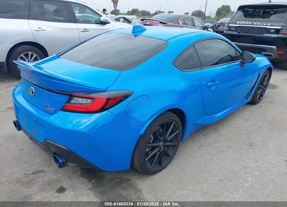 2024 TOYOTA GR86 VIN: JF1ZNBE15R8754229