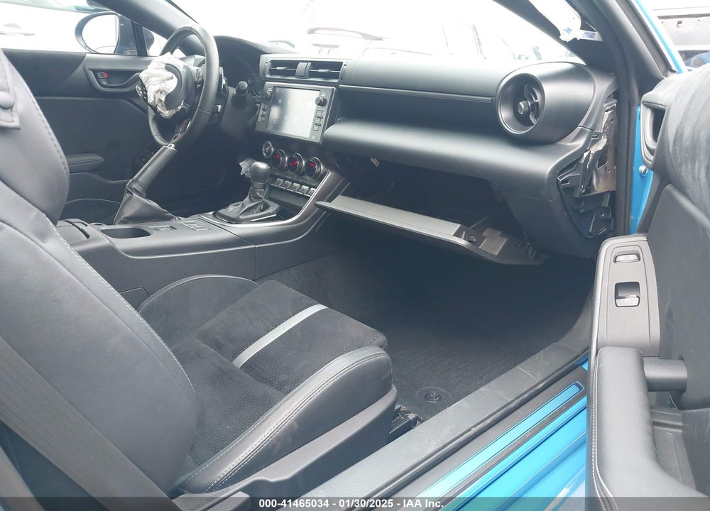 2024 TOYOTA GR86 VIN: JF1ZNBE15R8754229