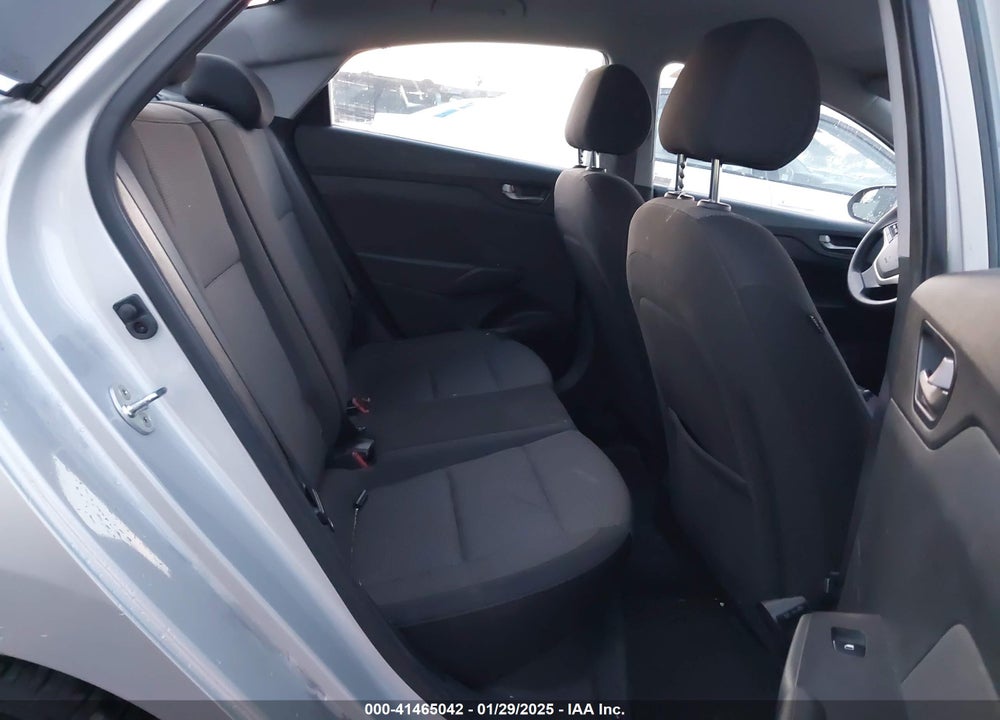 2019 HYUNDAI ACCENT VIN: 3KPC24A37KE069625
