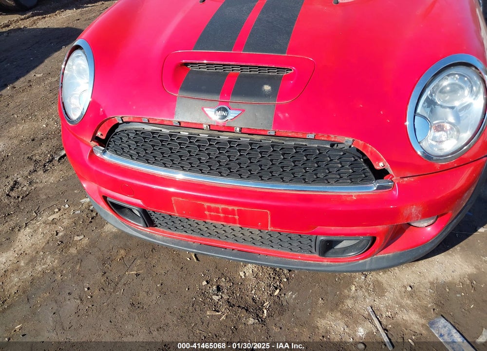 2013 MINI COOPER VIN: WMWSV3C50DT394331
