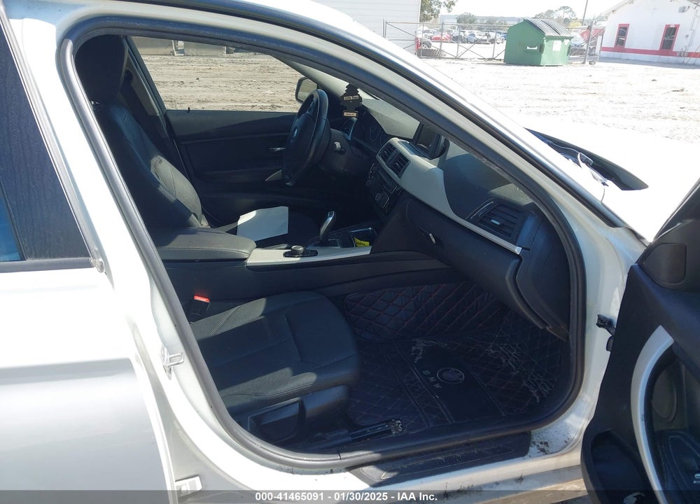 2017 BMW 320I VIN: WBA8E1G33HNU18901