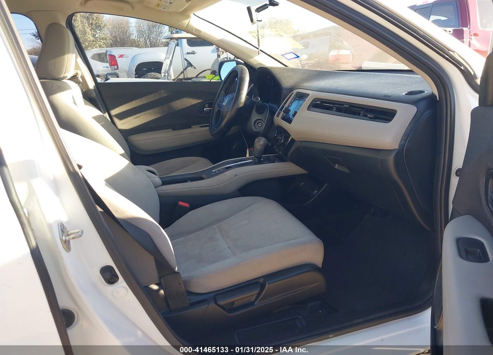2019 HONDA HR-V VIN: 3CZRU5H39KM709866