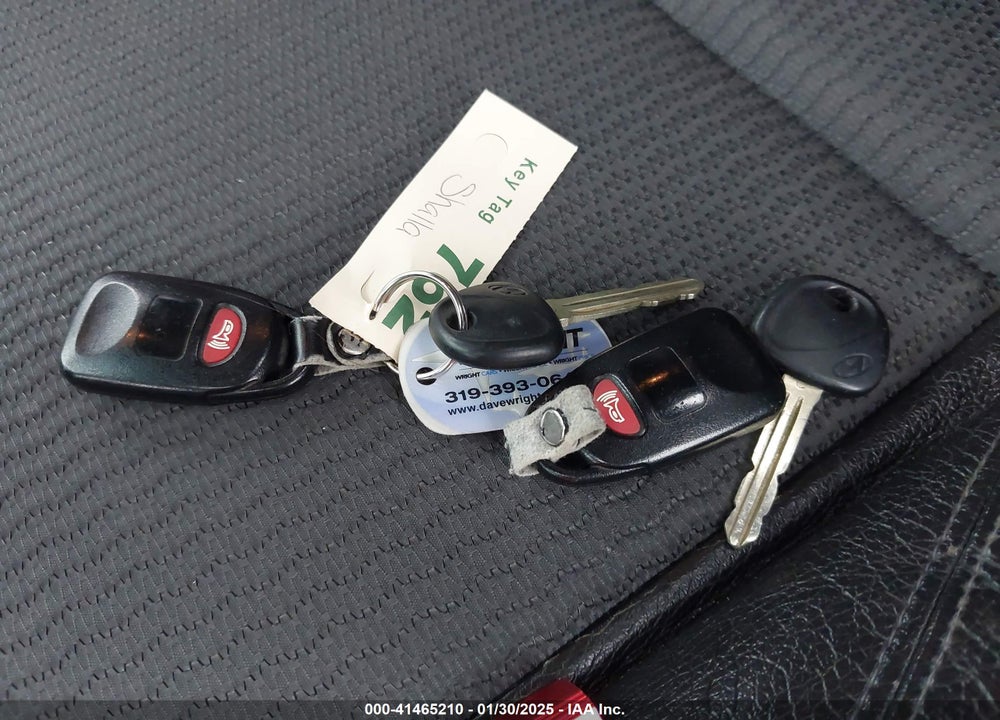 2011 HYUNDAI TUCSON GLS VIN: KM8JUCAC4BU172218