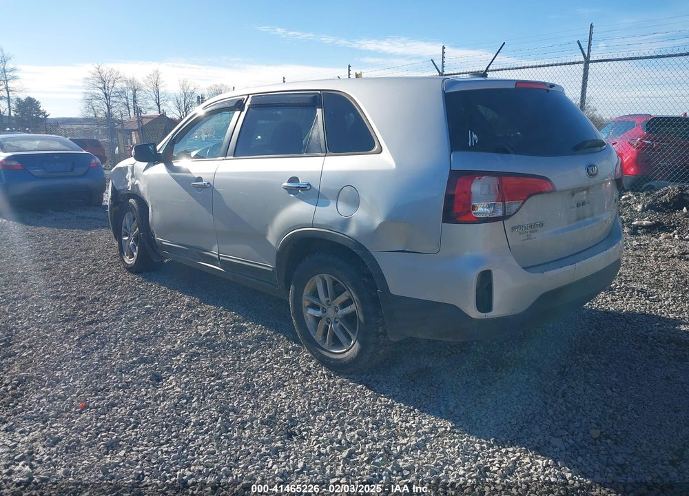 2014 KIA SORENTO LX VIN: 5XYKT3A69EG520798
