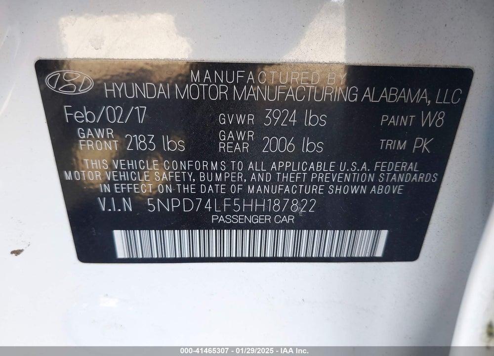 2017 HYUNDAI ELANTRA VIN: 5NPD74LF5HH187822