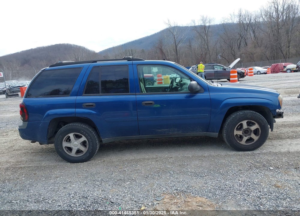 2006 CHEVROLET TRAILBLAZER LS VIN: 1GNDT13S762255549