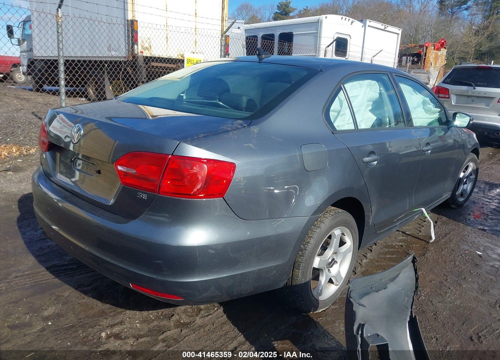 2014 VOLKSWAGEN JETTA VIN: 3VWD17AJ3EM359892