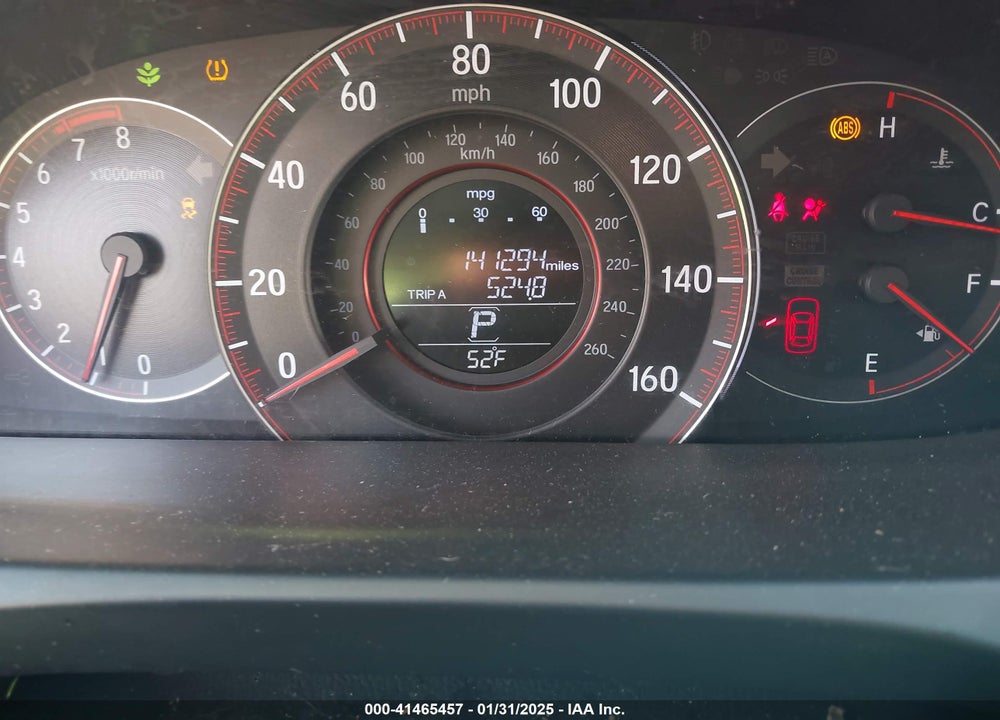 2017 HONDA ACCORD SEDAN VIN: 1HGCR2F58HA155209
