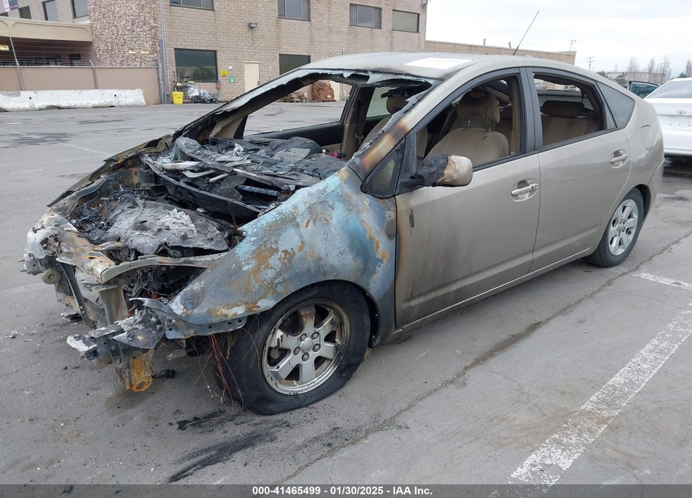 2005 TOYOTA PRIUS VIN: JTDKB20U353071328
