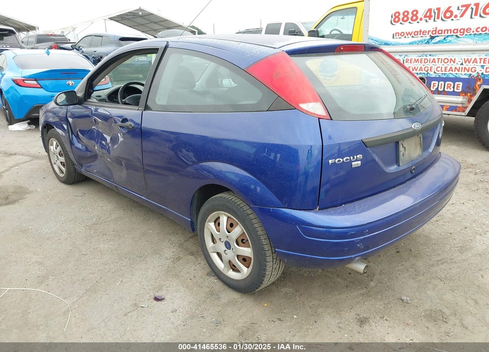 2005 FORD FOCUS ZX3 VIN: 3FAFP31N45R110984