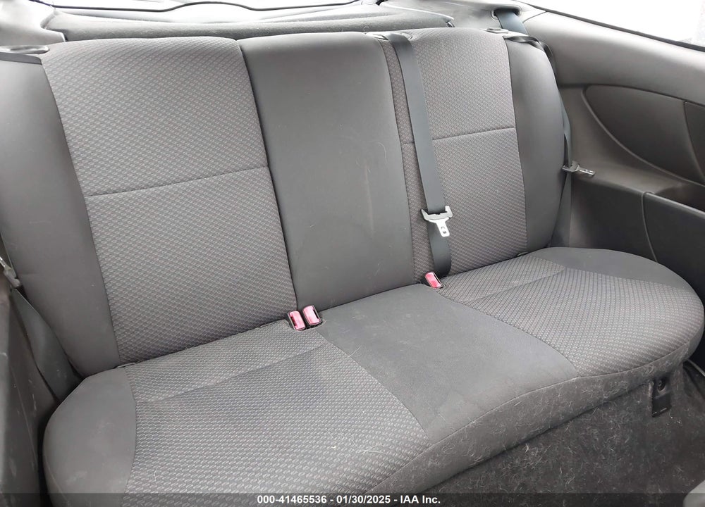 2005 FORD FOCUS ZX3 VIN: 3FAFP31N45R110984