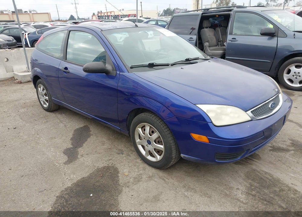 2005 FORD FOCUS ZX3 VIN: 3FAFP31N45R110984