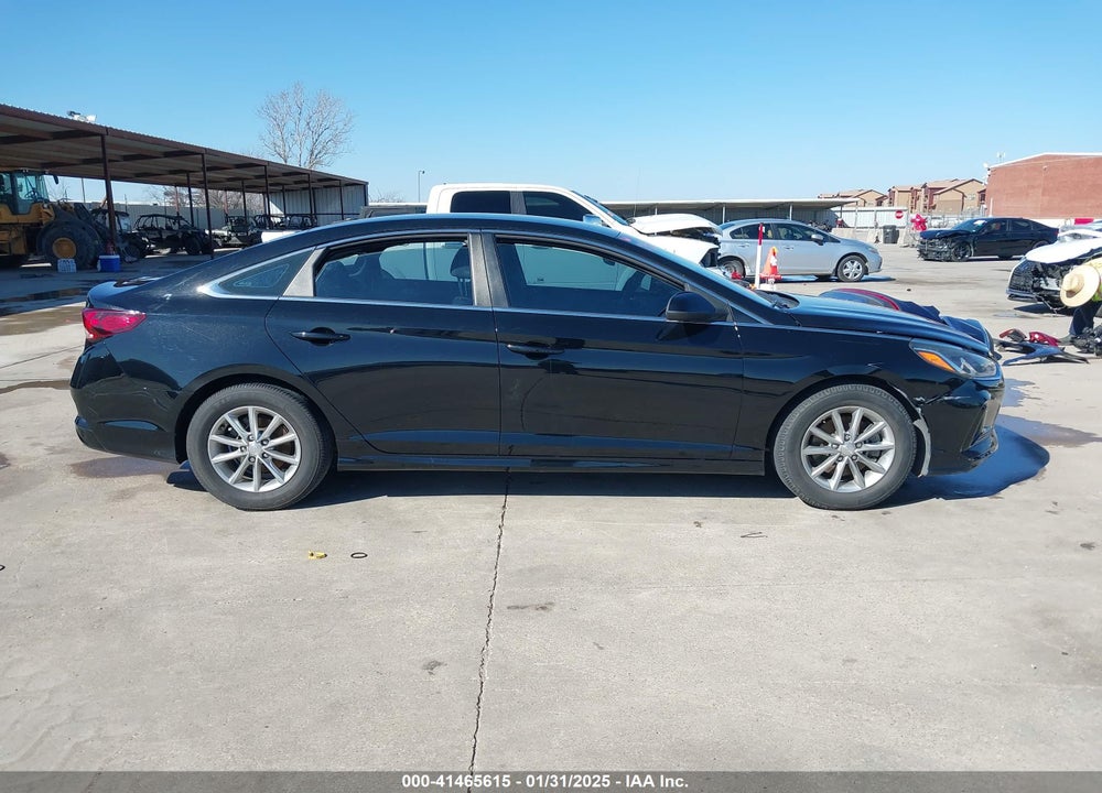 2018 HYUNDAI SONATA VIN: 5NPE24AFXJH622457