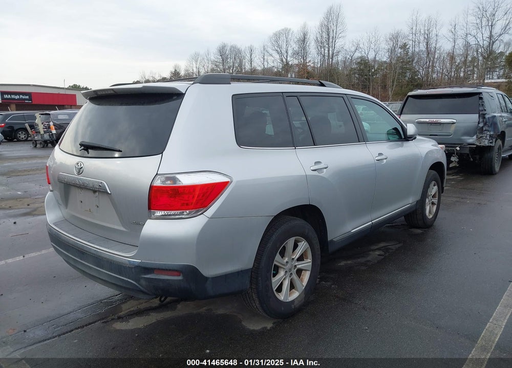 2013 TOYOTA HIGHLANDER VIN: 5TDBK3EH7DS270073