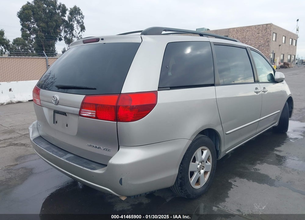 2004 TOYOTA SIENNA XLE VIN: 5TDZA22C54S160837
