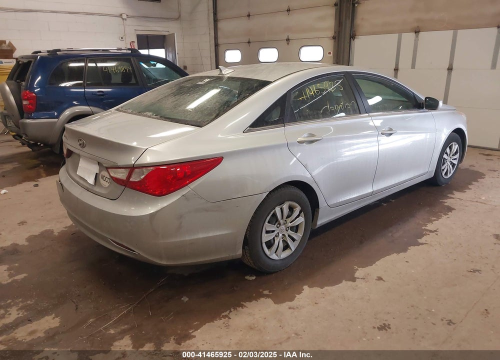 2011 HYUNDAI SONATA VIN: 5NPEB4AC8BH283088