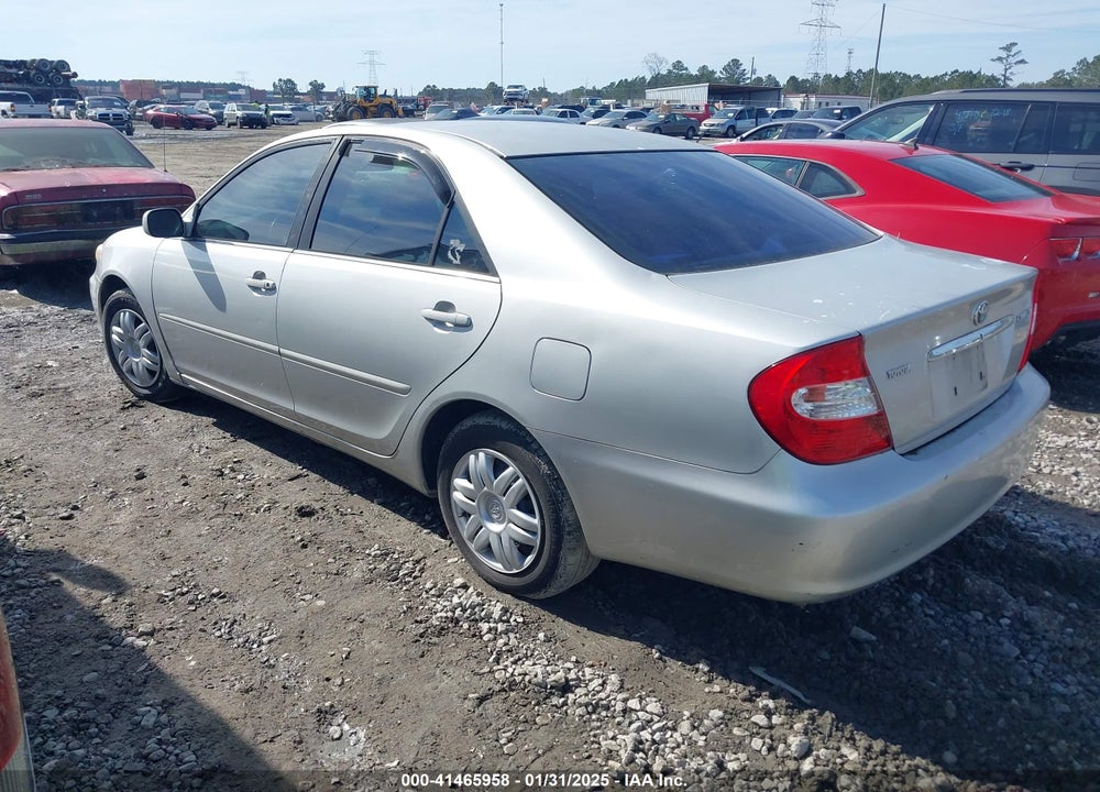 2002 TOYOTA CAMRY LE VIN: 4T1BE32K02U590234
