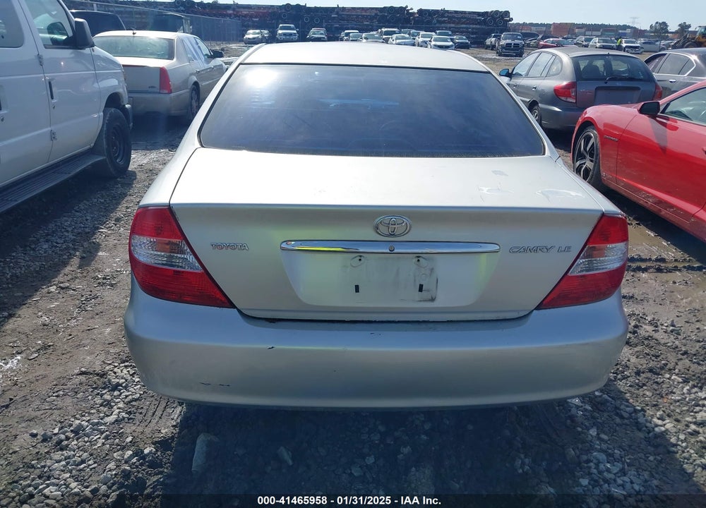 2002 TOYOTA CAMRY LE VIN: 4T1BE32K02U590234