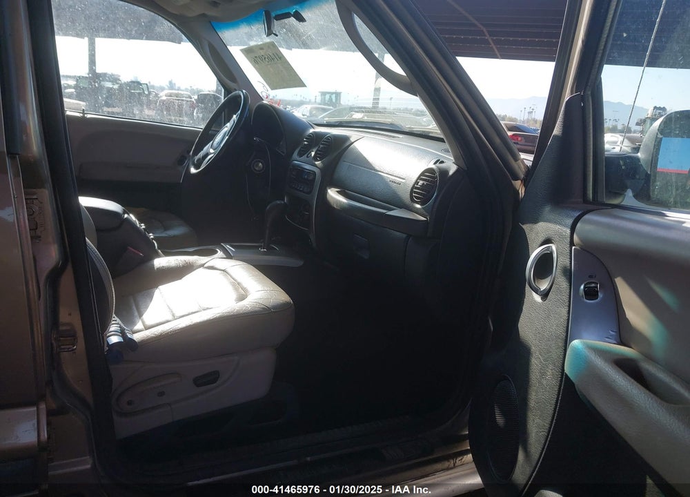 2004 JEEP LIBERTY RENEGADE VIN: 1J4GL38KX4W159487