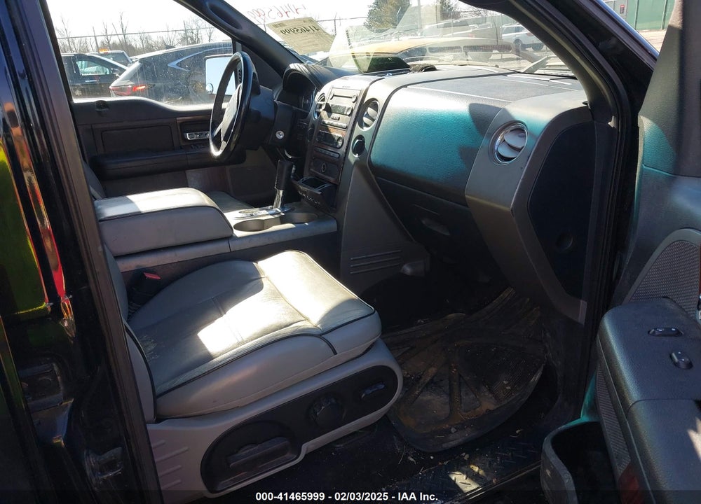 2006 LINCOLN MARK LT VIN: 5LTPW18586FJ11319
