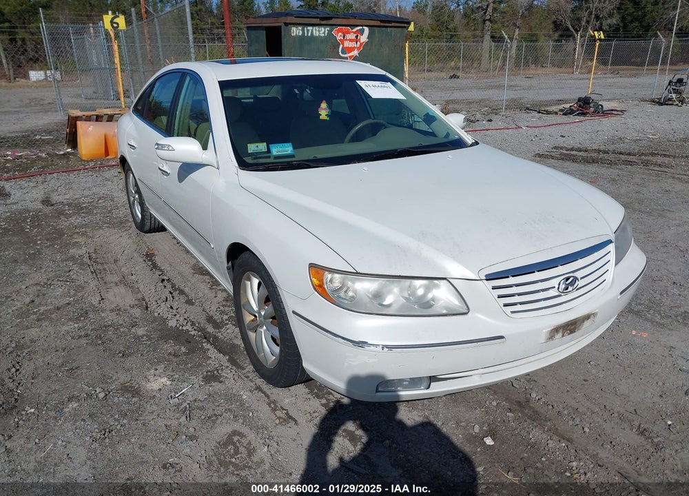 2008 HYUNDAI AZERA LIMITED VIN: KMHFC46F48A264022