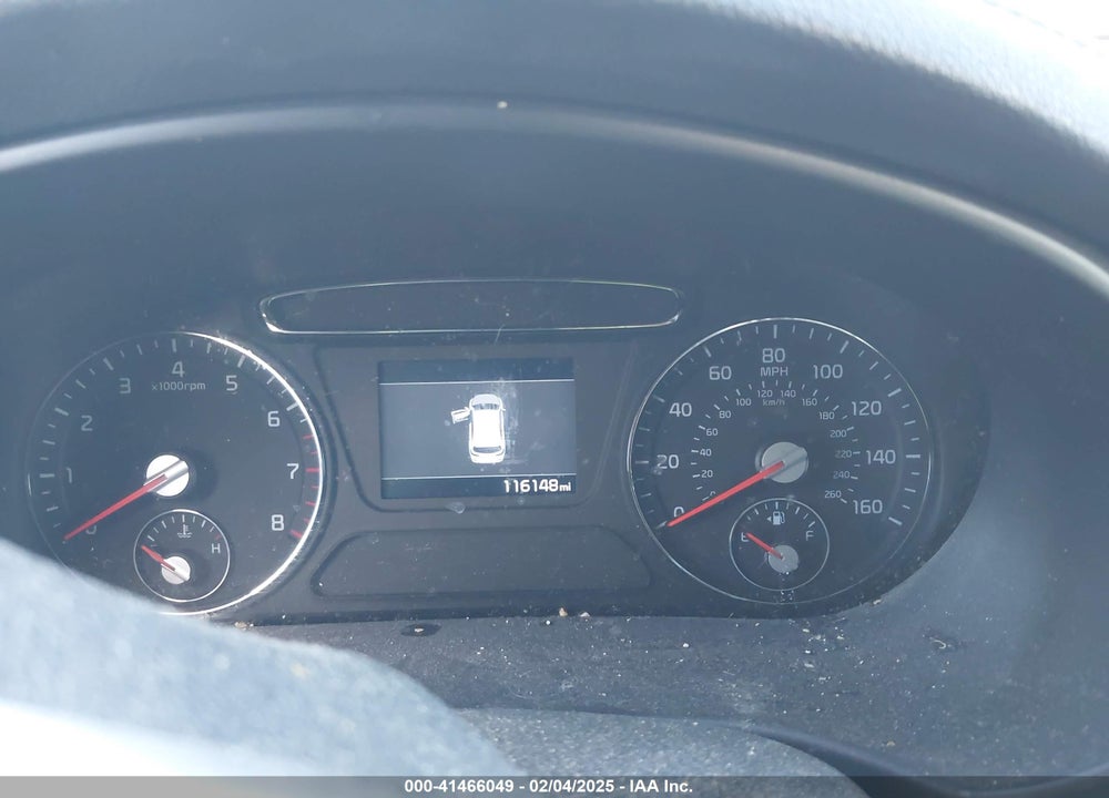 2019 KIA SORENTO 3.3L LX VIN: 5XYPGDA55KG487527
