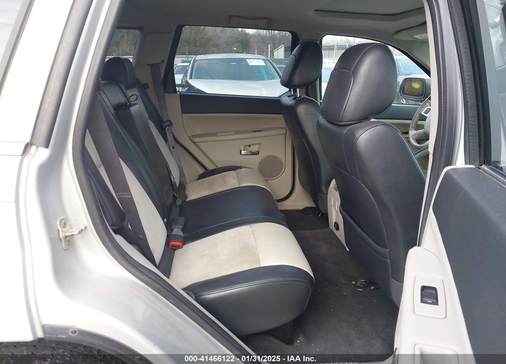 2009 JEEP GRAND CHEROKEE VIN: 1J8HR58P99C538725