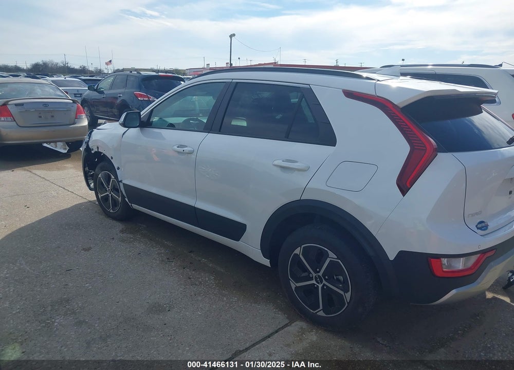 2023 KIA NIRO EX VIN: KNDCR3LE0P5118333