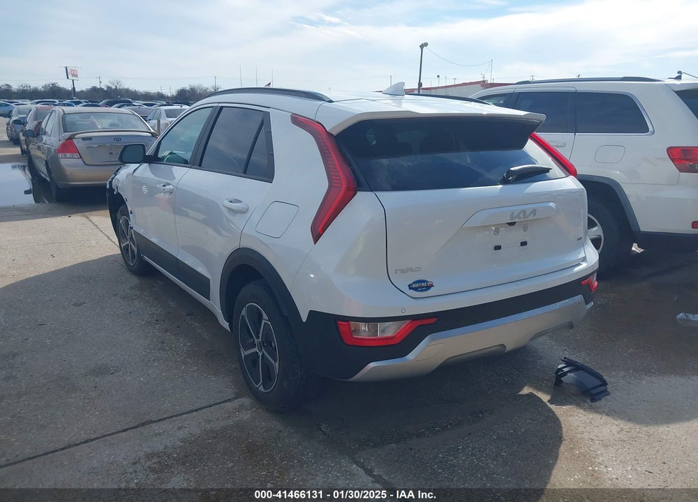 2023 KIA NIRO EX VIN: KNDCR3LE0P5118333