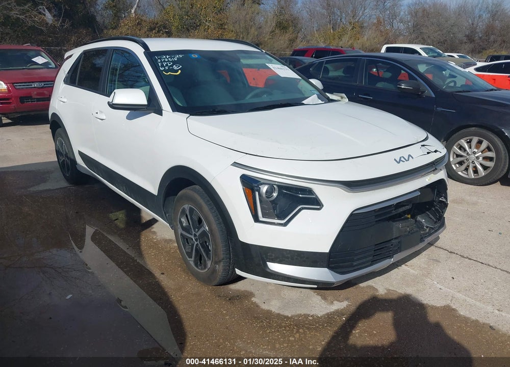 2023 KIA NIRO EX VIN: KNDCR3LE0P5118333
