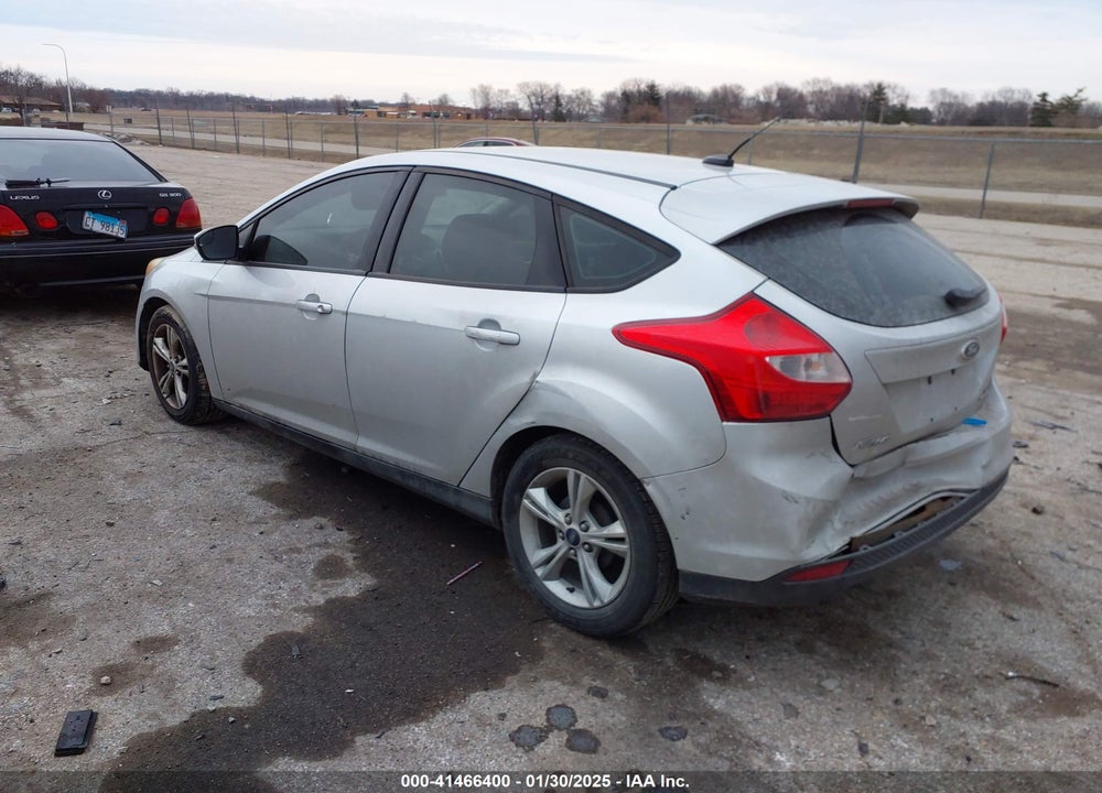 2014 FORD FOCUS VIN: 1FADP3K2XEL157382