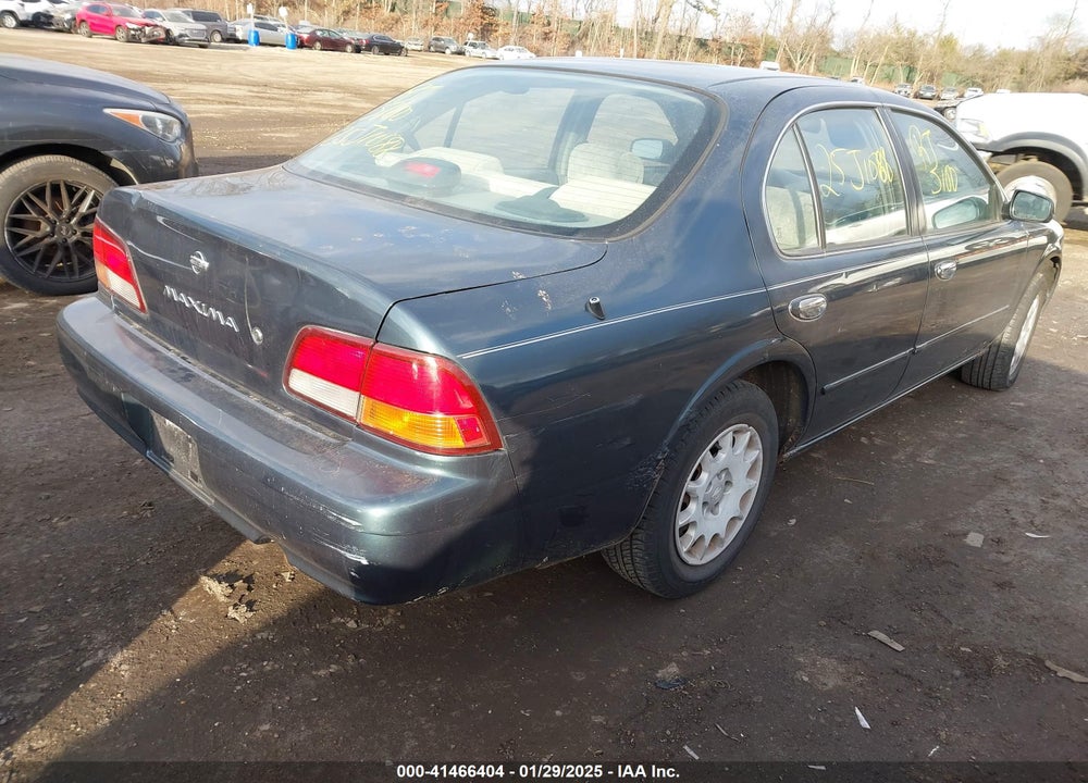 1999 NISSAN MAXIMA VIN: JN1CA21D0XT806150