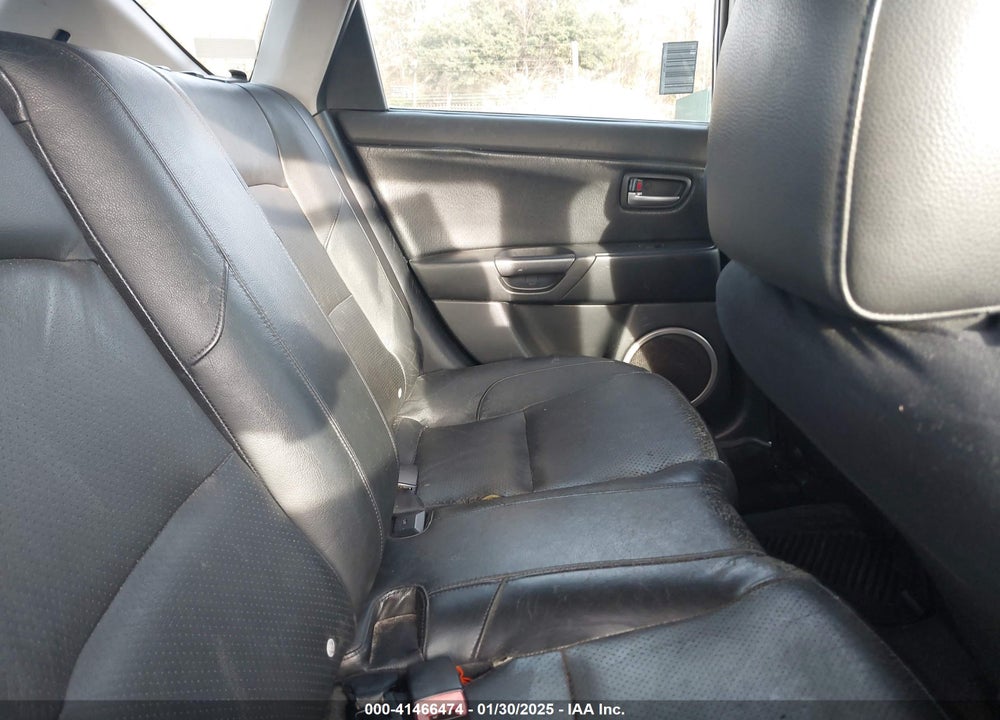 2005 MAZDA 3 S VIN: JM1BK343951285095