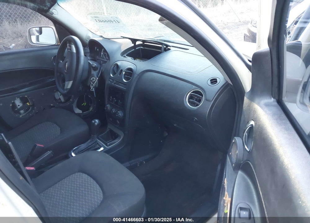 2010 CHEVROLET HHR VIN: 3GCAAADB2AS588321