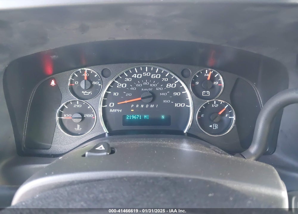 2020 CHEVROLET EXPRESS PASSENGER RWD 3500 EXTENDED WHEELBASE LT VIN: 1GAZGPFGXL1268223
