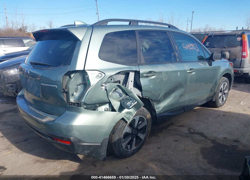 2018 SUBARU FORESTER 2.5I PREMIUM VIN: JF2SJAEC5JH613346
