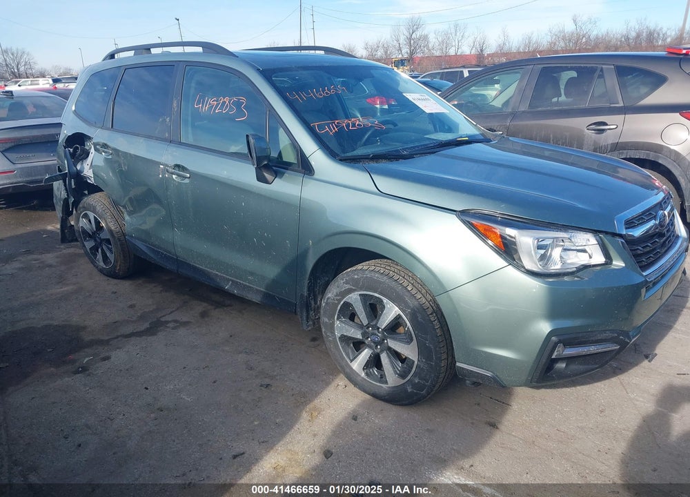 2018 SUBARU FORESTER 2.5I PREMIUM VIN: JF2SJAEC5JH613346
